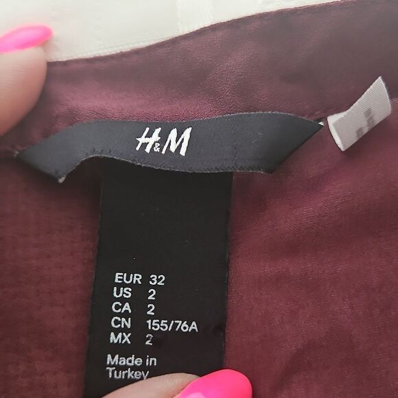 H&M Sheer Sleeveless Button-Down Summer Top Size 2 Burgandy - Picture 7 of 16
